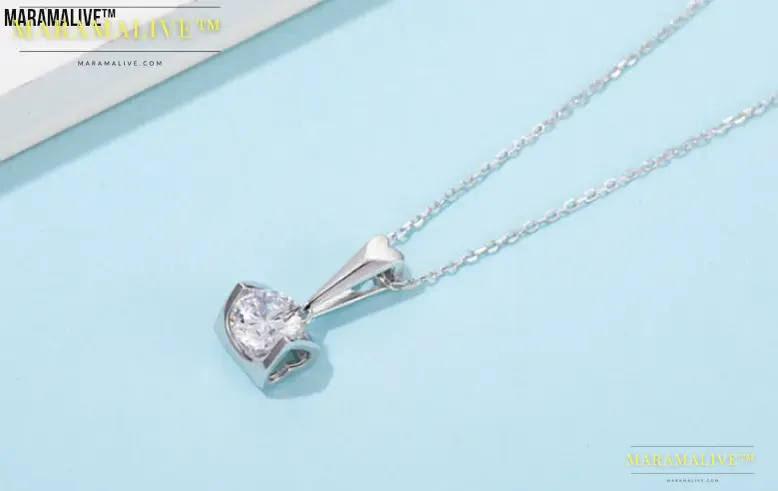 Beautiful S925 Sterling Silver Inlaid Moissanite Stud Necklace Two Piece Set -A Sparkle as Radiant as Your Love