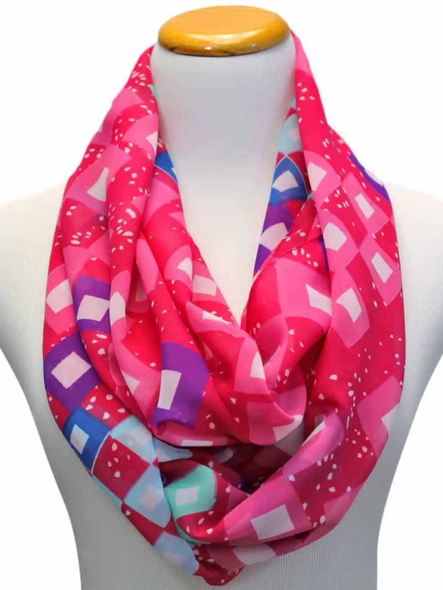 Geometric Pattern Infinity Scarf