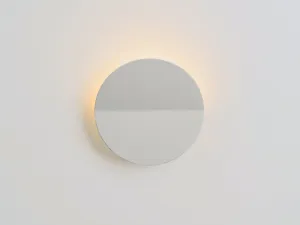 Sand diffuser wall light