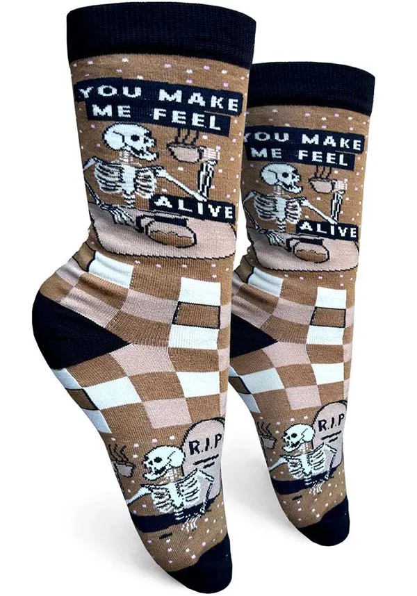 You Make Me Feel Alive | CREW SOCKS